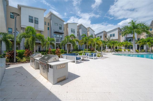1162 25TH WAY N, St Petersburg, FL 33713
