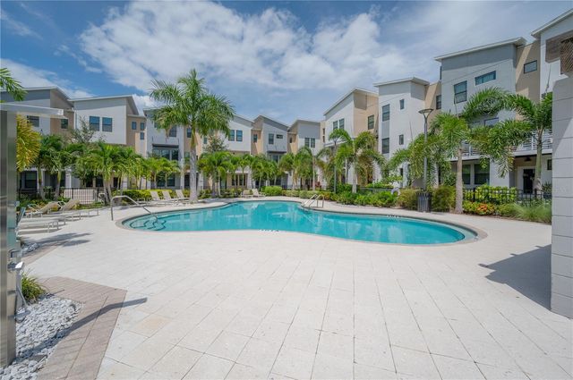 1162 25TH WAY N, St Petersburg, FL 33713