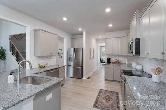 5151 Colchester Court 70, Catawba, NC 28609