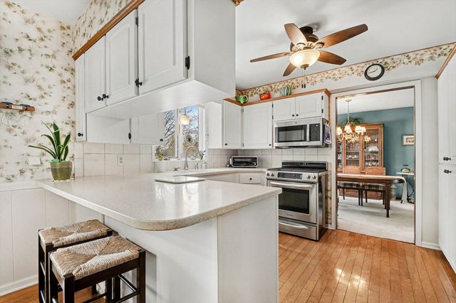 2260 Elmridge Drive Nw, City Of Grand Rapids, MI 49504