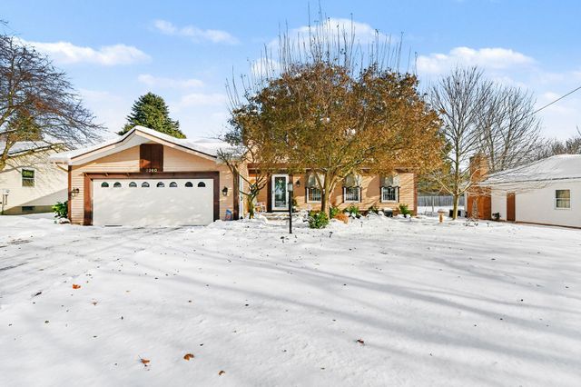 2260 Elmridge Drive Nw, City Of Grand Rapids, MI 49504