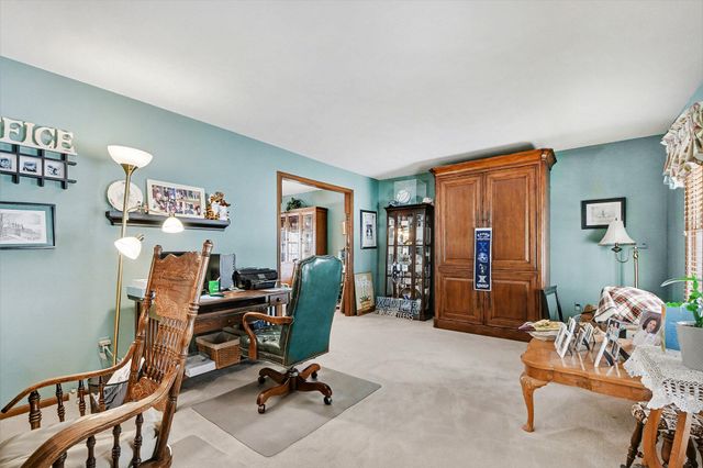 2260 Elmridge Drive Nw, City Of Grand Rapids, MI 49504