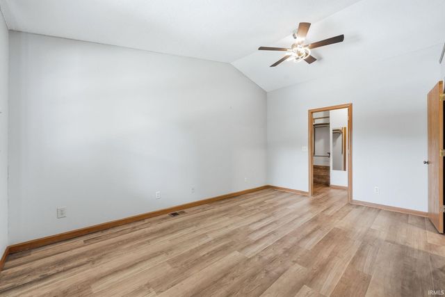 3640 N Lakeside Drive, Muncie, IN 47304