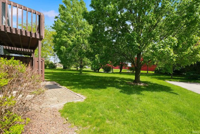 3640 N Lakeside Drive, Muncie, IN 47304