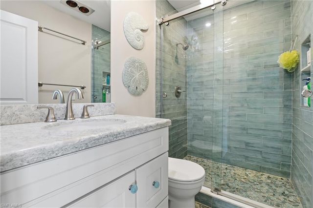 17 Palmview BLVD, Fort Myers Beach, FL 33931