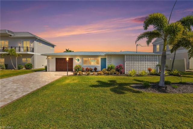 17 Palmview BLVD, Fort Myers Beach, FL 33931