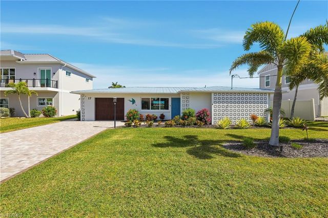 17 Palmview BLVD, Fort Myers Beach, FL 33931