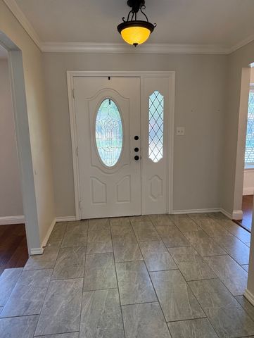 4602 Weyhill Drive, Arlington, TX 76013