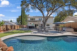 2780 Hillcrest Dr, Cameron Park, CA 95682
