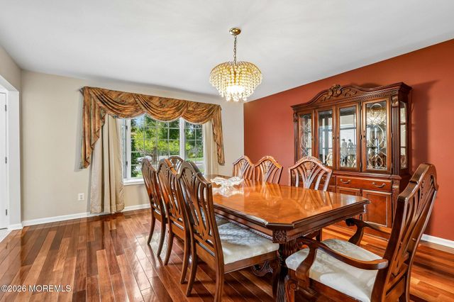 29 Overlook Drive, Jackson, NJ 08527