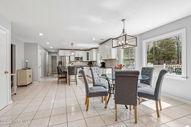 29 Overlook Drive, Jackson, NJ 08527
