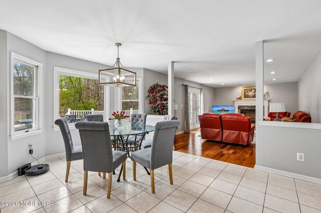 29 Overlook Drive, Jackson, NJ 08527