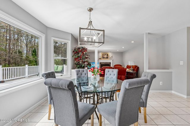 29 Overlook Drive, Jackson, NJ 08527