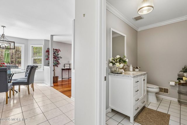 29 Overlook Drive, Jackson, NJ 08527
