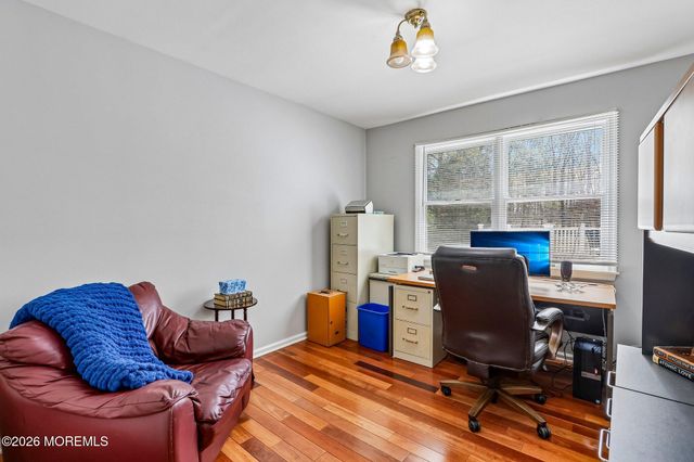 29 Overlook Drive, Jackson, NJ 08527