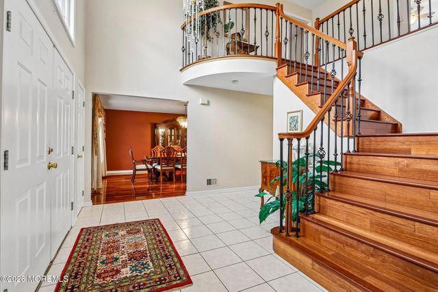 29 Overlook Drive, Jackson, NJ 08527