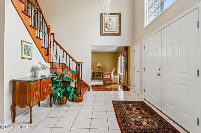 29 Overlook Drive, Jackson, NJ 08527