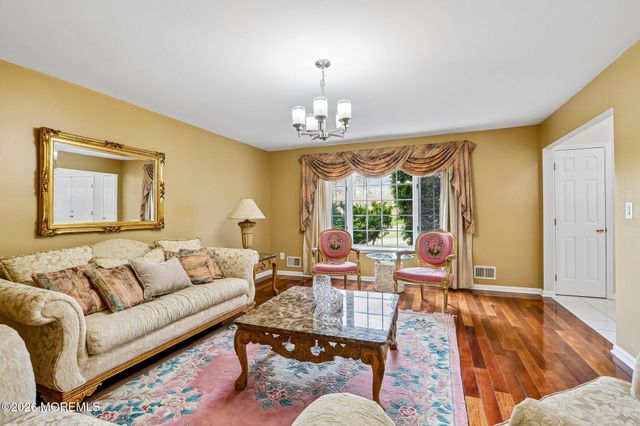 29 Overlook Drive, Jackson, NJ 08527