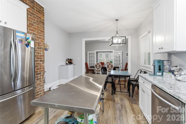 1818 Cannon Avenue, Charlotte, NC 28269