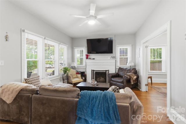 1818 Cannon Avenue, Charlotte, NC 28269