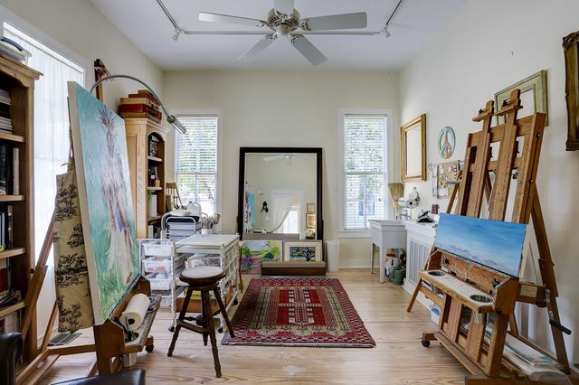 108 N Washington Street, Round Top, TX 78954