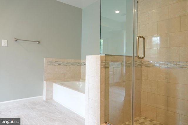 10295 DUNN MEADOW RD, Vienna, VA 22182
