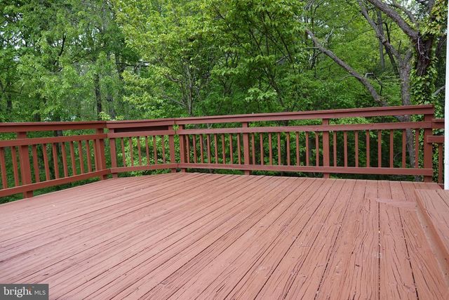 10295 DUNN MEADOW RD, Vienna, VA 22182