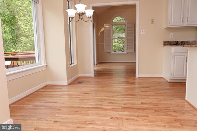 10295 DUNN MEADOW RD, Vienna, VA 22182