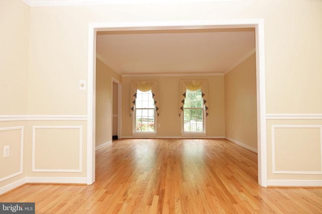 10295 DUNN MEADOW RD, Vienna, VA 22182