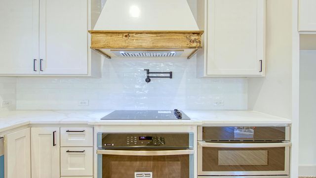 5546 Tanglewood Trl, Spring Branch, TX 78070