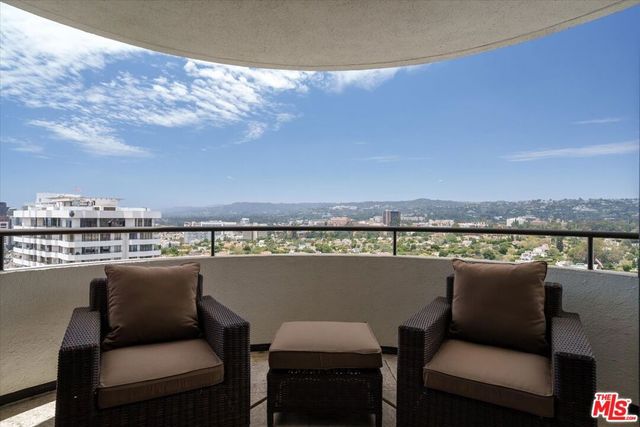 10560 Wilshire Boulevard 2003, Los Angeles, CA 90024