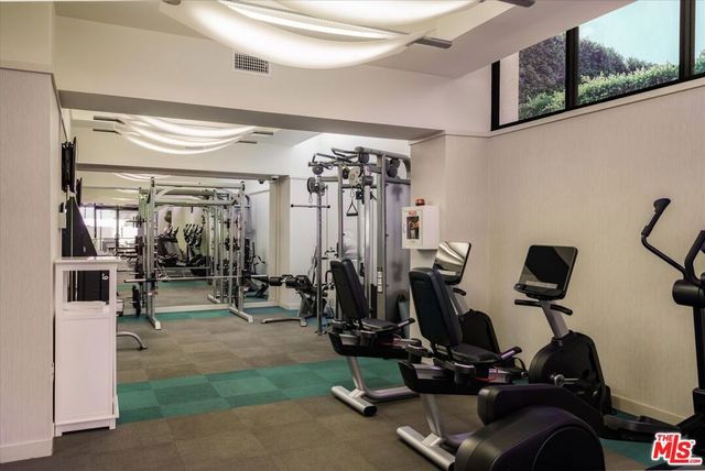 10560 Wilshire Boulevard 2003, Los Angeles, CA 90024