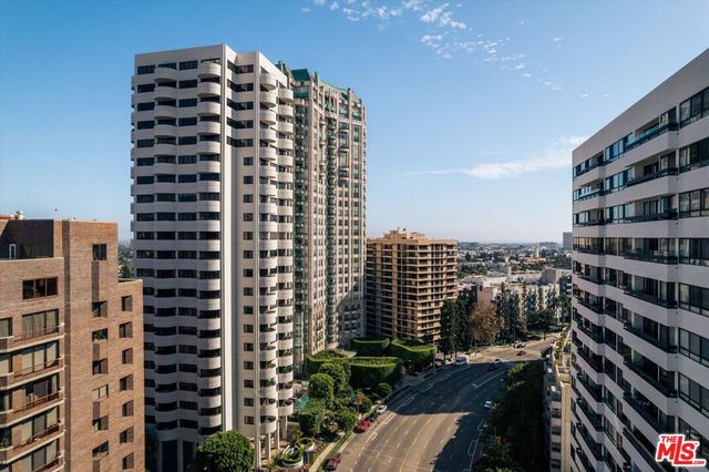 10560 Wilshire Boulevard 2003, Los Angeles, CA 90024