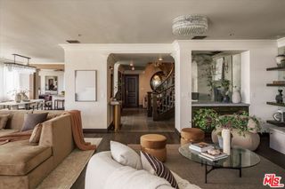 10560 Wilshire Boulevard 2003, Los Angeles, CA 90024