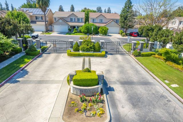 7502 N Trellis, Fresno, CA 93720