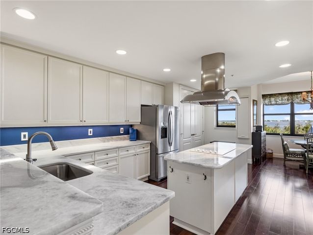 11620 Court Of Palms 202, Fort Myers, FL 33908