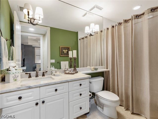 11620 Court Of Palms 202, Fort Myers, FL 33908