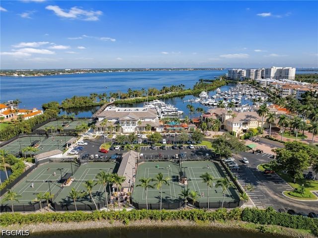 11620 Court Of Palms 202, Fort Myers, FL 33908