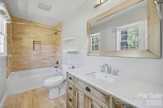 1222 Rama Road, Charlotte, NC 28211