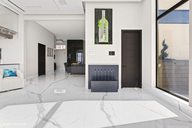 639 Sul Lago, Benton Harbor, MI 49022