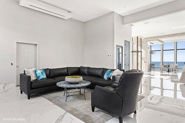 639 Sul Lago, Benton Harbor, MI 49022