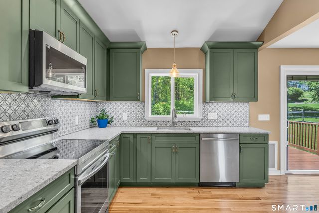 12 Karlak Street, Seymour, CT 06483