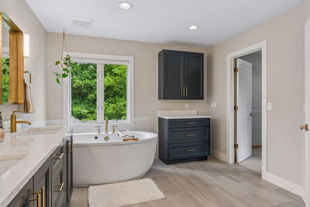 4130 Empire Lane N, Plymouth, MN 55446