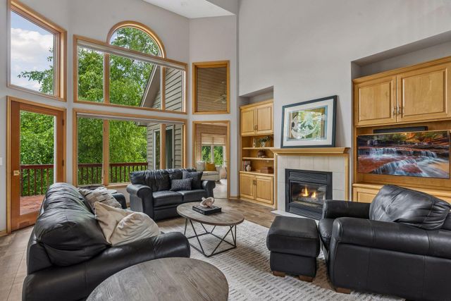 4130 Empire Lane N, Plymouth, MN 55446
