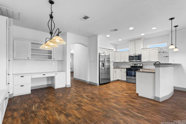 7639 Eagle Ledge, San Antonio, TX 78249