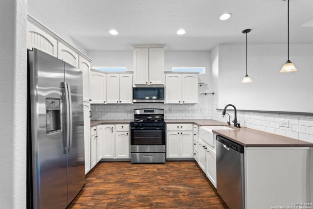 7639 Eagle Ledge, San Antonio, TX 78249