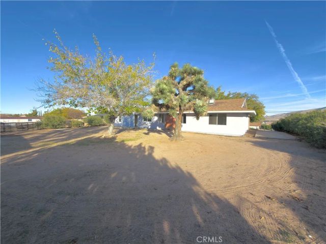 9358 Peach Avenue, Hesperia, CA 92345