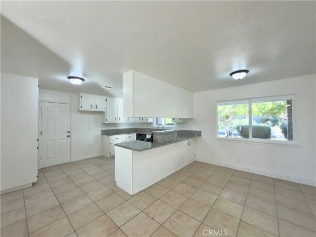 9358 Peach Avenue, Hesperia, CA 92345