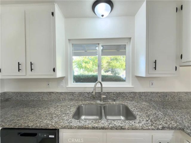 9358 Peach Avenue, Hesperia, CA 92345