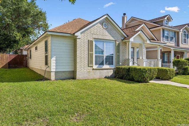 9627 Summer Vail, San Antonio, TX 78251